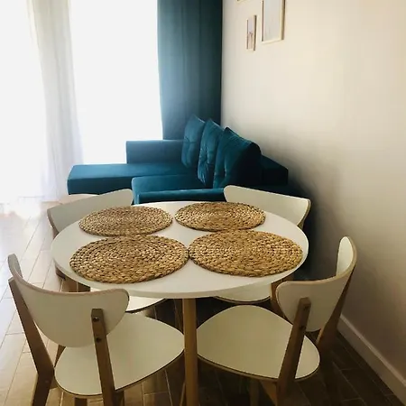 Baltic B8 Apartman *